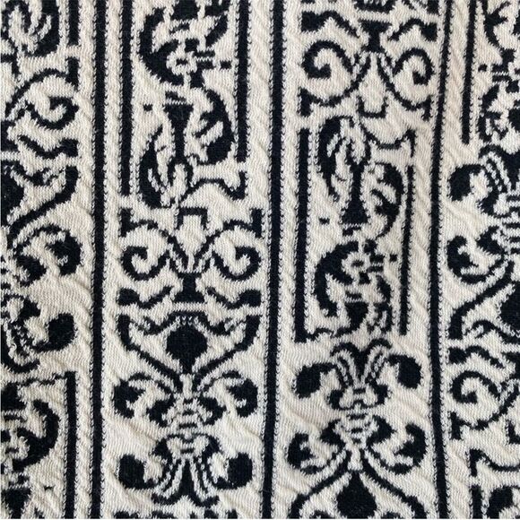 WALTER BAKER || patterned mini skirt - Picture 3 of 8